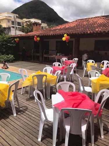 Aluga Se Amplo Espaço
