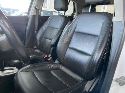 Chevrolet Tracker 1.8 MPFI LTZ 4X2 16V FLEX 4P AUTOMÁTICO