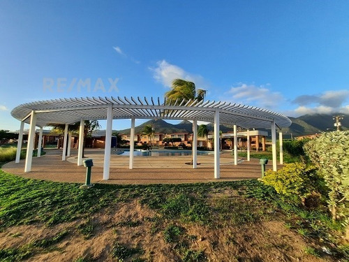 Imagen 10 de 12 de Casa En Vista Azul, Municipio Garcia, Isla De Margarita, Nueva Esparta