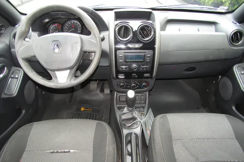 Renault Duster 1.6 Expression 4x2 MT