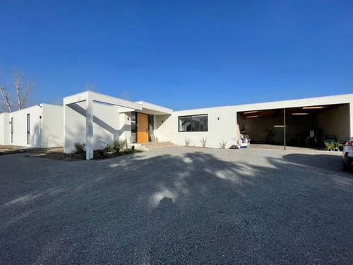Imagen 25 de 25 de Amplia Casa En Venta Sector Exclusivo Chicureo