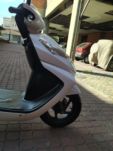 Imagen 3 de 14 de Honda Elite