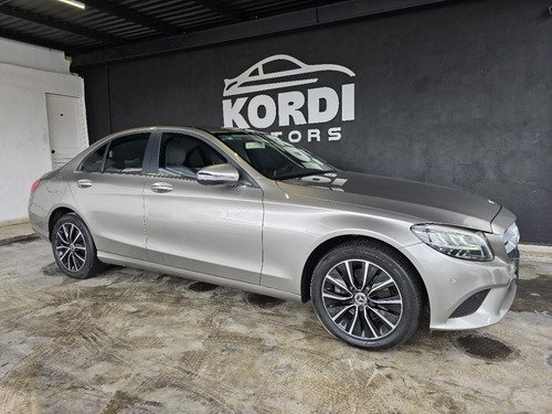 Mercedes-Benz C200 c200