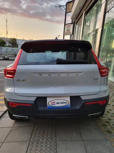 Volvo XC40 2.0 T5 Awd R-design