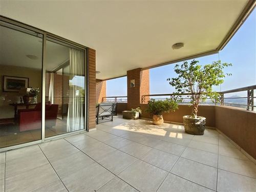 Departamento En Venta De 4 Dorm. En Vitacura