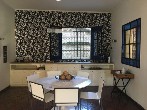 Imagen 9 de 24 de Casa De 4 Dormitorios - Pileta - Fisherton