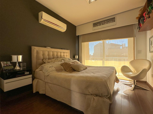 Departamento En Venta En Lanús Oeste 5 Ambientes Con 2 Cocheras Y 2 Bauleras