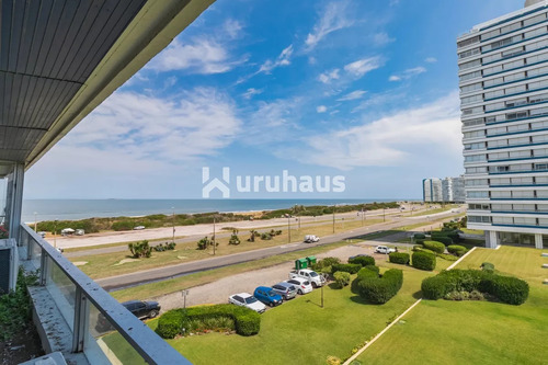 Alquiler Apartamento Tres Dormitorios Punta Del Este Edificio Tiburon I