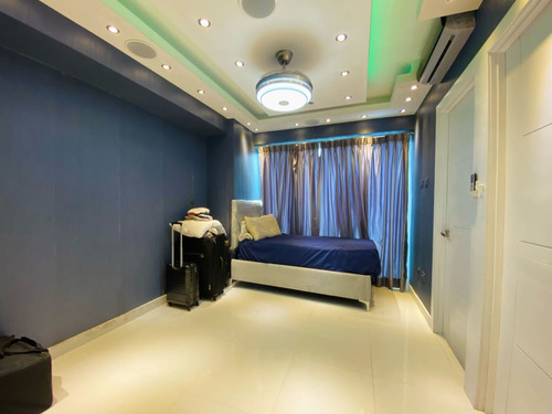 Vendo Lujoso Y Confortable Apartamento En La Julia