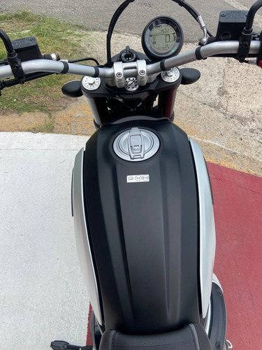 Imagen 16 de 18 de Ducati Scrambler Icon Dark