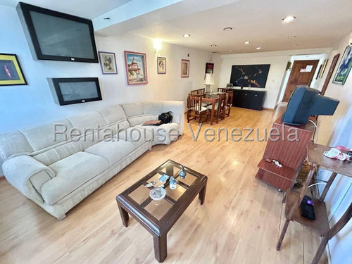 Daniela Linarez Vende Apartamentos Encantador En Exclusiva Urbanizacion Del Este De Barquisimeto En Piso Bajo Con 95m2 En Optimas Condiciones Con Facil Acceso A Comercios Importantes