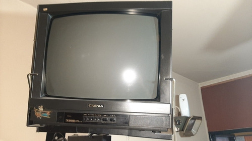 3 Televisores : Panasonic 29 / Noblex 21 / Kenia 20