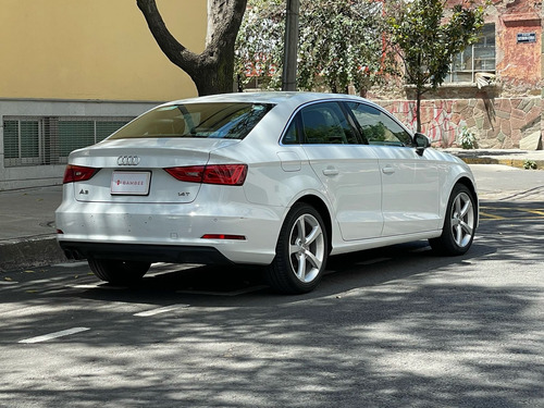 Audi A3 1.8 Sedán Attraction At