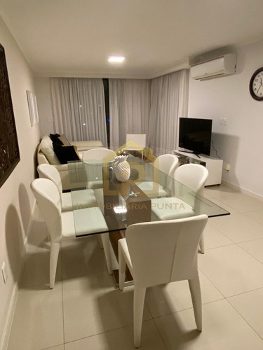 Imagen 1 de 17 de Apartamento De 3 Dormitorios Con Amplia Terraza En Alquiler Invernal, Roosevelt