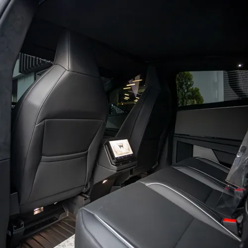 Tesla Cybertruck Foundation Series 2025