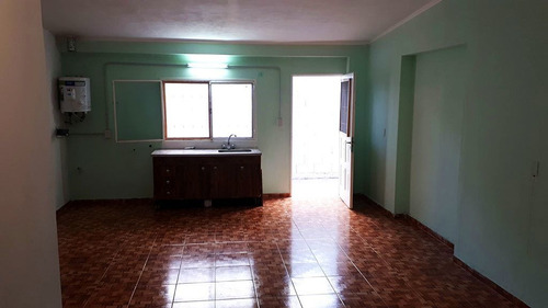 Casa Y 3 Departamentos En El Centro De San Marcos Sierras