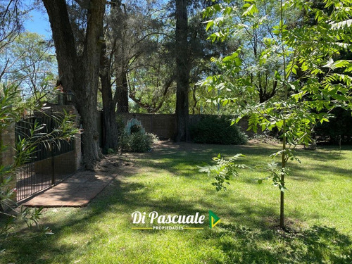 Venta Casa Quinta Con Parque, Pileta Y Quincho - La Reja Sur