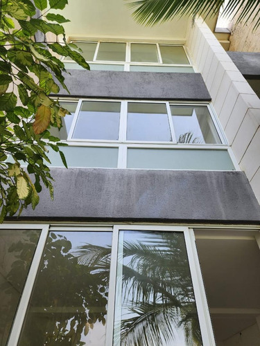 Townhouse Obra Blanca En Puerto Morrocoy, Parque Nacional Morrocoy En Tucacas.