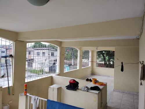 Casa Reformada Com Garagem E Quitinete Incluso Super Ventilada Com Salão Amplo