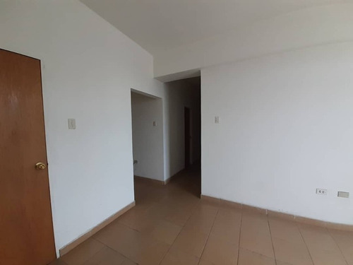 Imagen 8 de 11 de Jessica Medina Vende Apartamento En Res Parque Oeste Barquisimeto