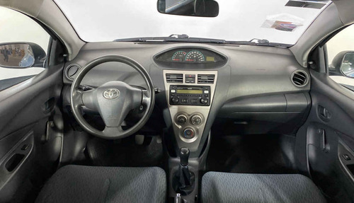 Imagen 13 de 15 de 118596 - Toyota Yaris 2014 Con Garantía