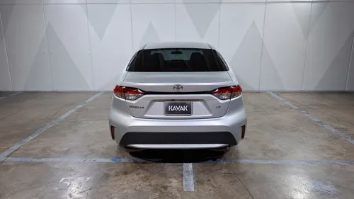 Toyota Corolla 1.8 LE AUTO