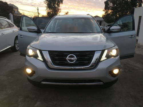 Nissan Pathfinder Advance