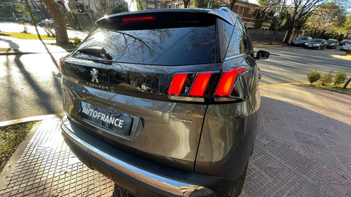 Imagen 9 de 16 de Peugeot 3008 Gt Line 2020 Gris Usado