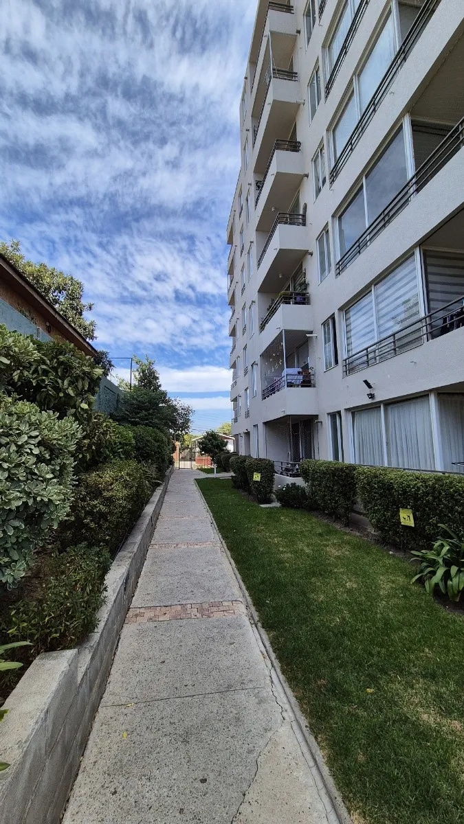 Imagen 1 de 11 de Arriendo Departamento 3d 2b Excelente Ubicación Dispon