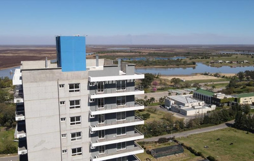 Imagen 15 de 30 de Tango Victoria. Depto 1 Dormitorio Con Vista A La Laguna Del Pescado.