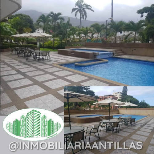 Imagen 2 de 7 de Apartamento Conservado En El Caribe