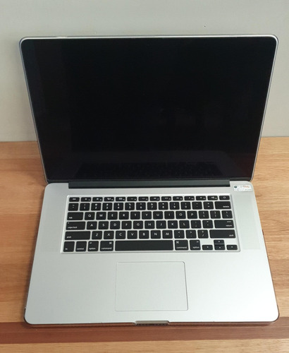 Macbook Pro 15 2015-  I7 - 16gb - Ssd 256gb A1398