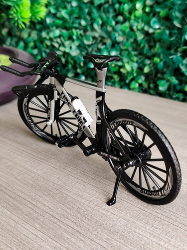 Mini Bicicleta A Escala 1.10 Simulación De Montaña Negro