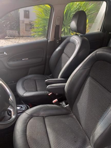 Imagem 5 de 8 de Citroën C3 Picasso 2015 1.6 16v Exclusive Flex Aut. 5p