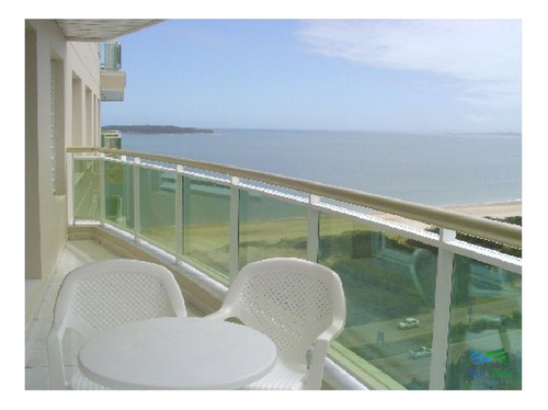 Apartamento En Alquiler Y Venta, Primera Línea, Vista Franca Al Mar, Punta Del Este