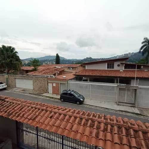 Prado Del Este (fm)