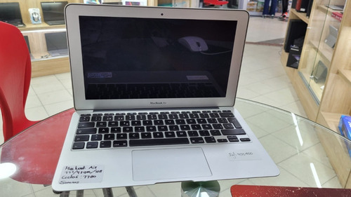 Macbook Air 11 Core I5 4 Gb 128 Ssd Usado