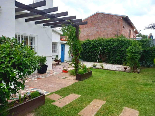 Imagen 2 de 28 de Casa - Ibarlucea