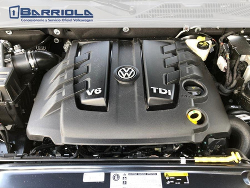 Imagen 14 de 23 de Volkswagen Amarok V6 Diesel 4x4 A/t 3.0 2023 0km - Barriola