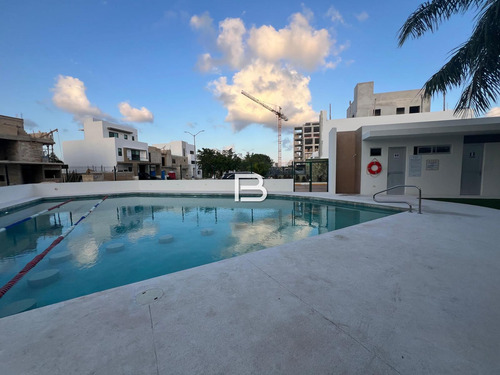 Casa En Renta En Río Residencial Cancún