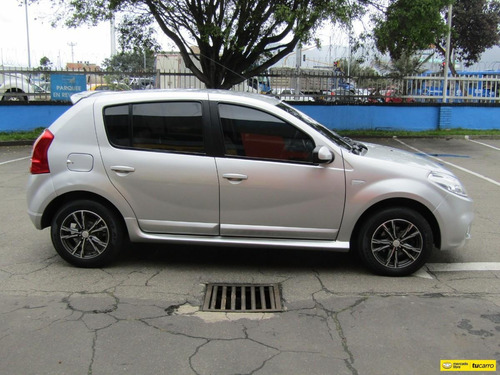 Renault Sandero 1.6 Dynamique 90 Hp