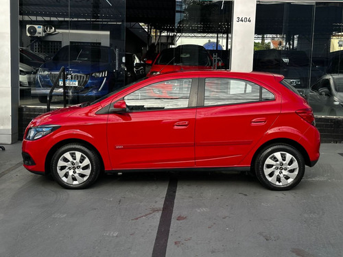 Chevrolet Onix ONIX HATCH LT 1.4 8V FlexPower 5p Mec.