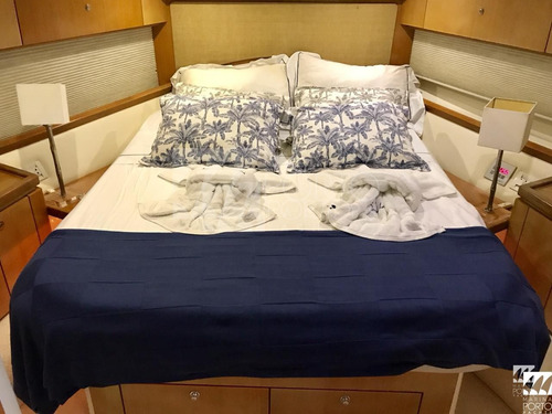 Imagem 9 de 10 de Ferretti 50