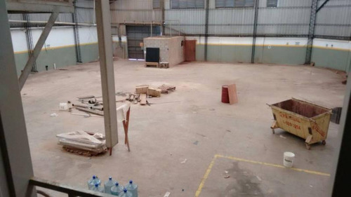 Excelente Galpón De 1050 Mts2 En Venta. San Justo.