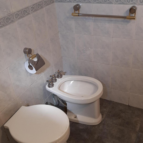 Departamento En Venta - 2 Dormitorios 1 Baño - Cochera - 72mts2 - Saavedra