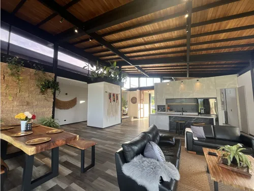 Casa Para Arriendo En Llanogrande Amoblada