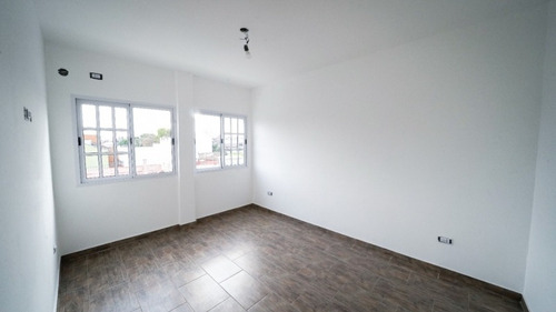 Imagen 10 de 11 de Duplex En Venta En Ramos Mejia
