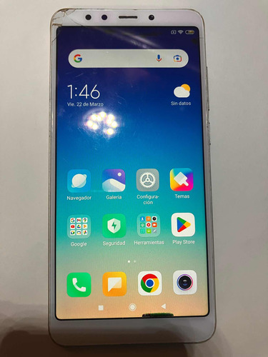 Celular Xiaomi Redmi 5 Con Detalles