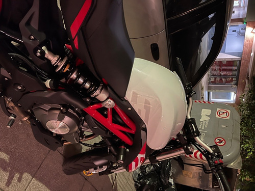 Imagen 5 de 10 de Benelli 302s