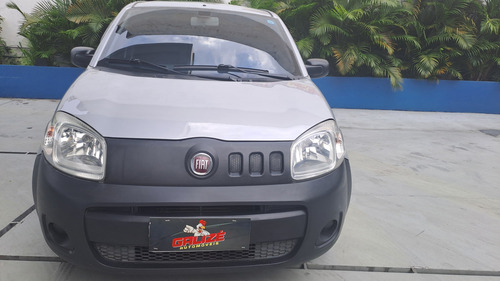 Fiat Uno Uno Vivace 1.0 8V (Flex) 4p